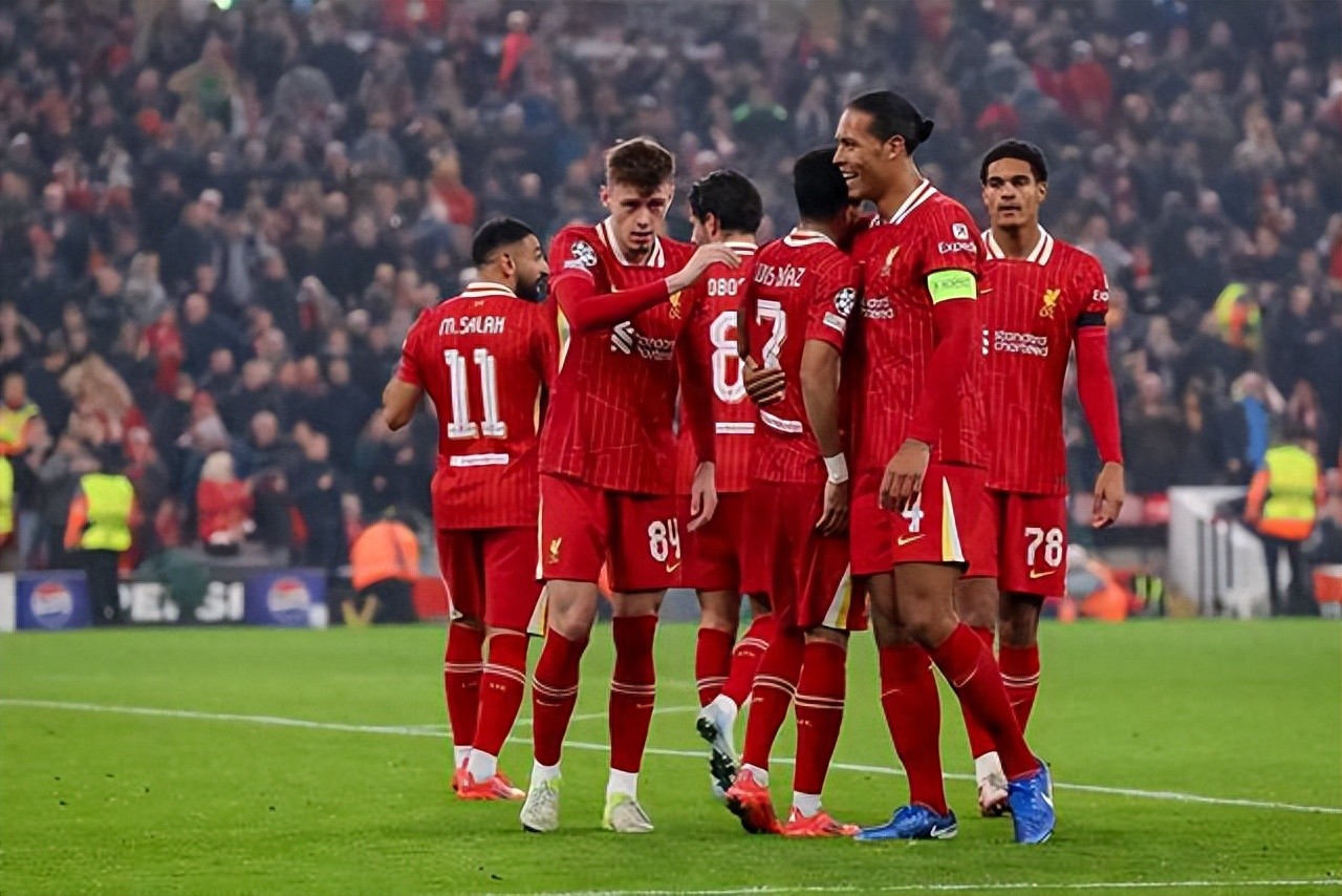 开云体育中国-欧洲杯迎来宿敌之战，恩怨再续