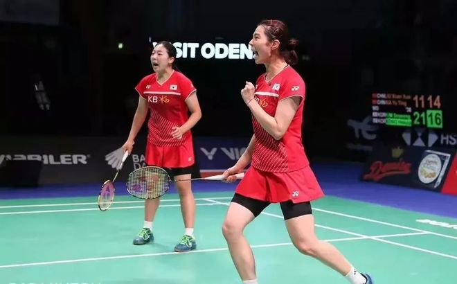 马来西亚队逆转丹麦队，辛杜惊艳四座