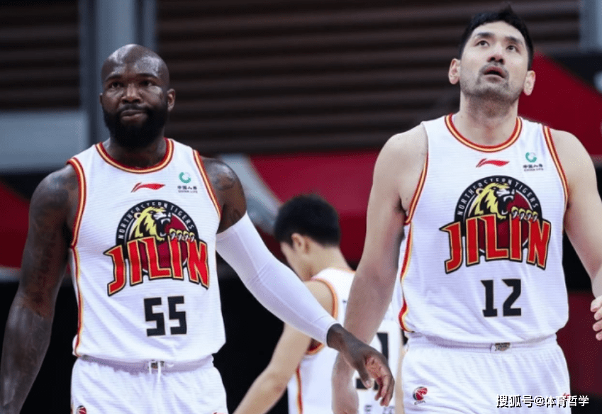 开云体育入口-上海队翻盘新疆队，武切维奇带队取胜