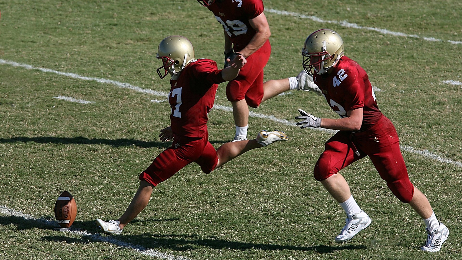 华尔兹与城墙，当完美节奏撞上古老意志
