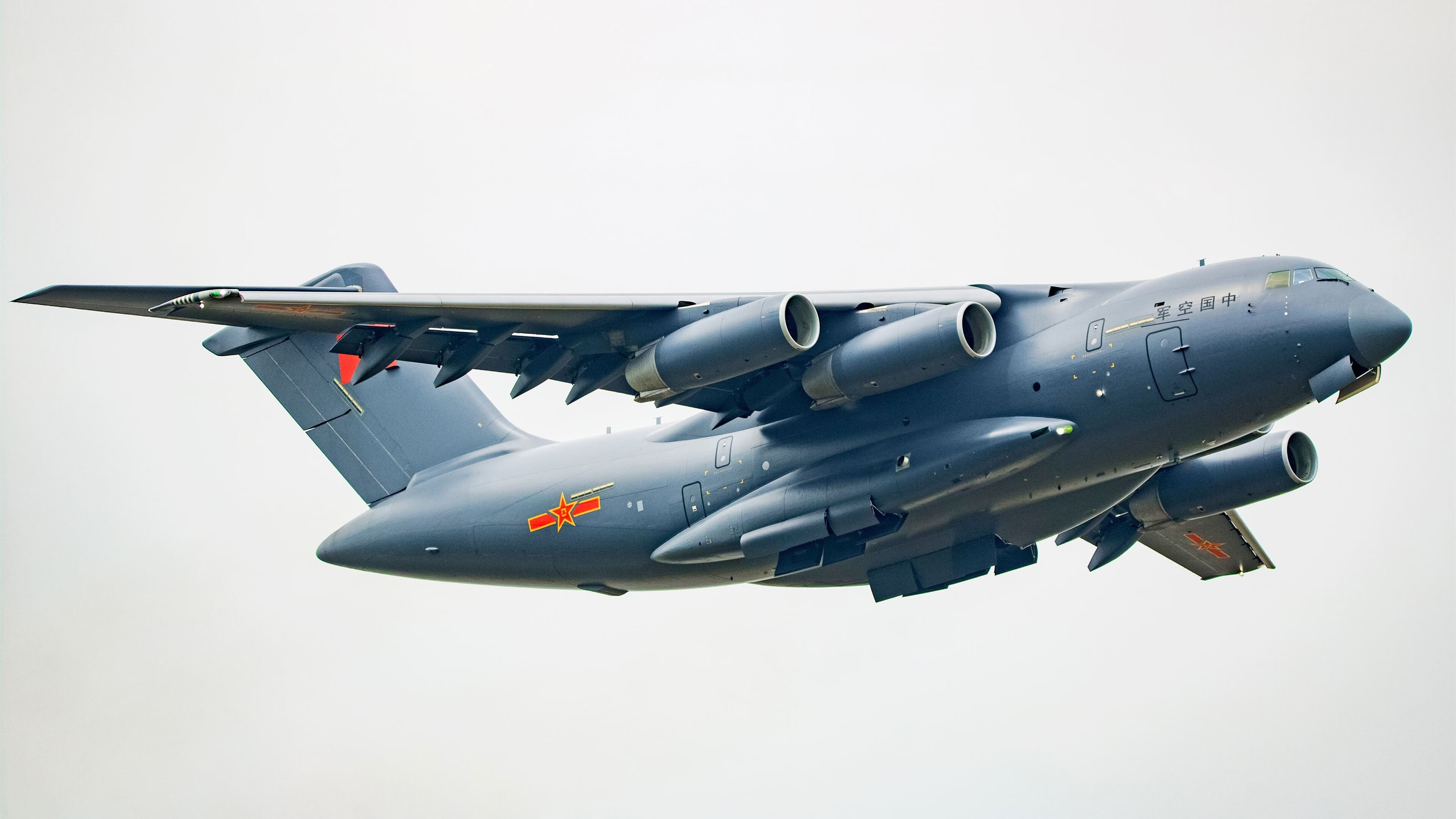 时空对位，范戴克在欧冠之夜完成攻防两端史诗级统治